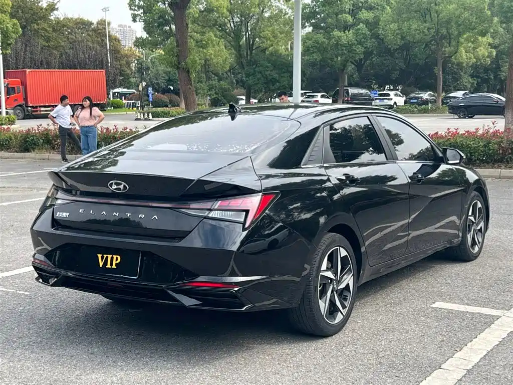 HYUNDAI ELANTRA 2021