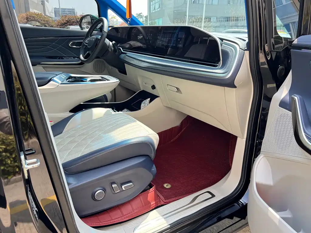 MAXUS G90 2022