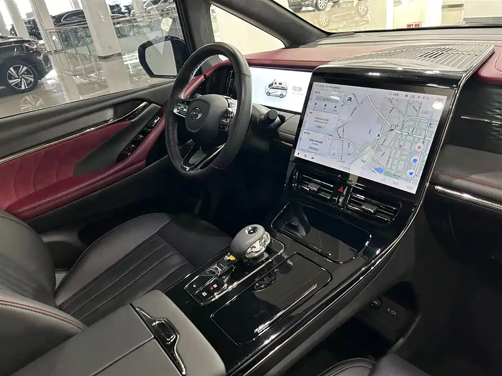 TRUMPCHI M8 2023
