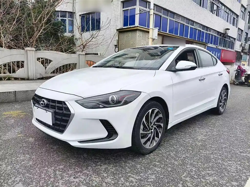 HYUNDAI ELANTRA 2020