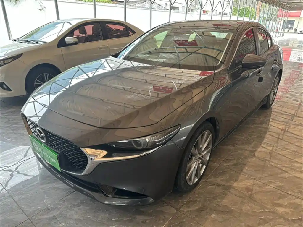 MAZDA 3 AXELA 2020