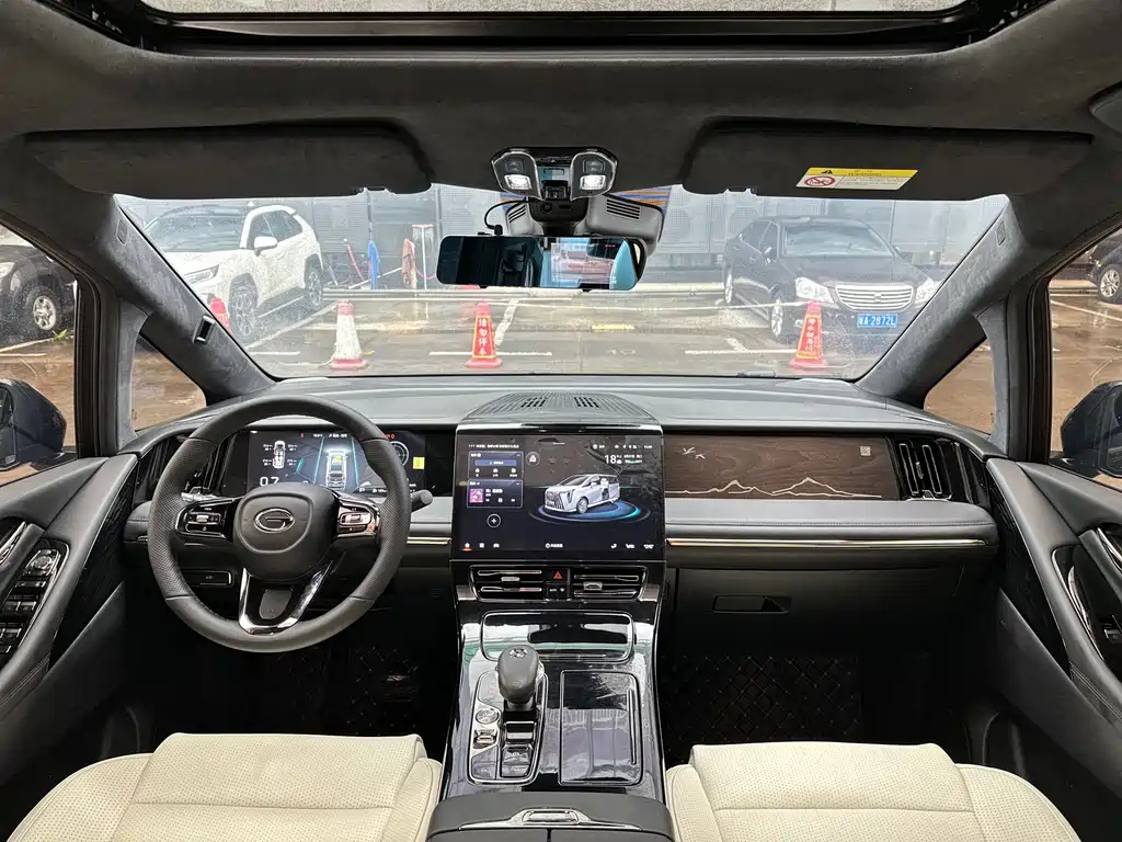 TRUMPCHI M8 2023
