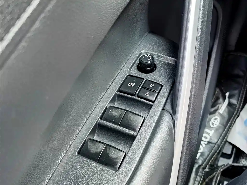 TOYOTA FRONTLANDER 2022