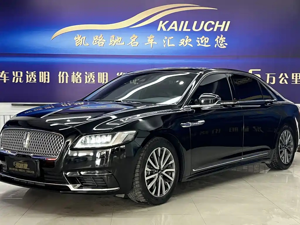LINCOLN CONTINENTAL 2019