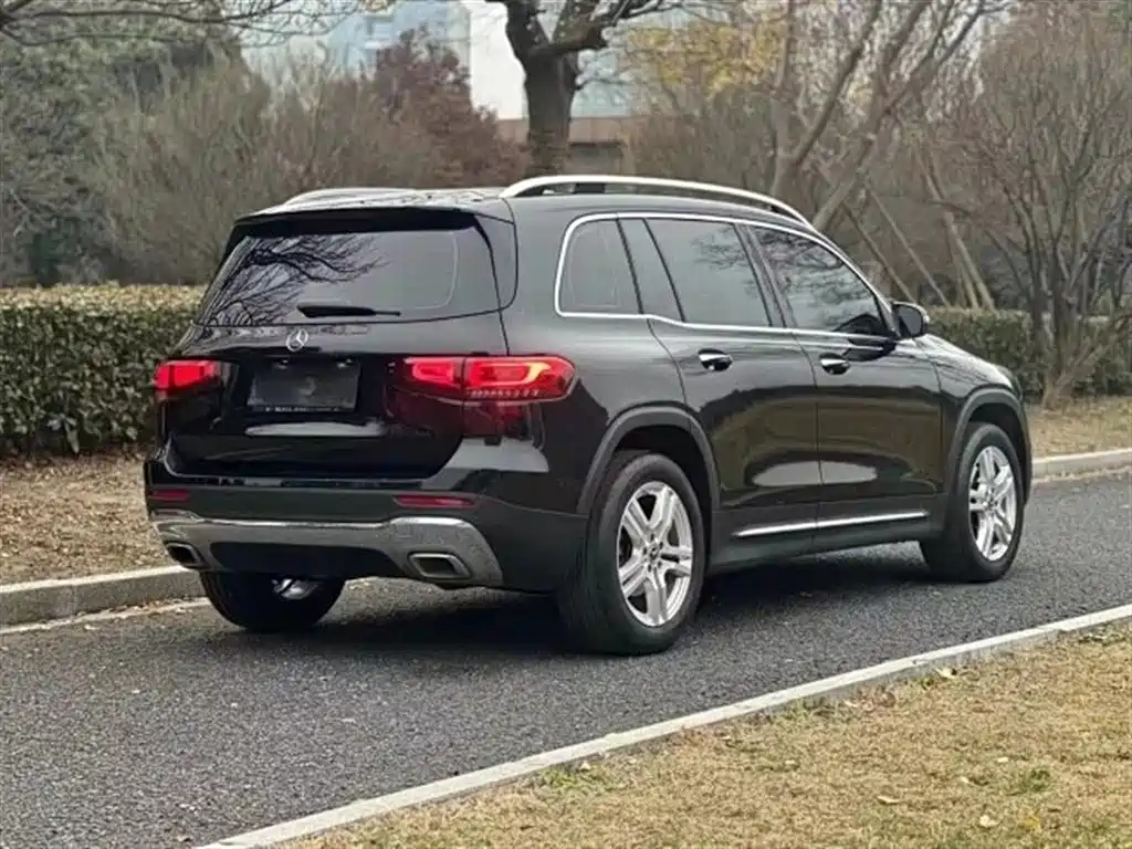 MERCEDES BENZ GLB 2020
