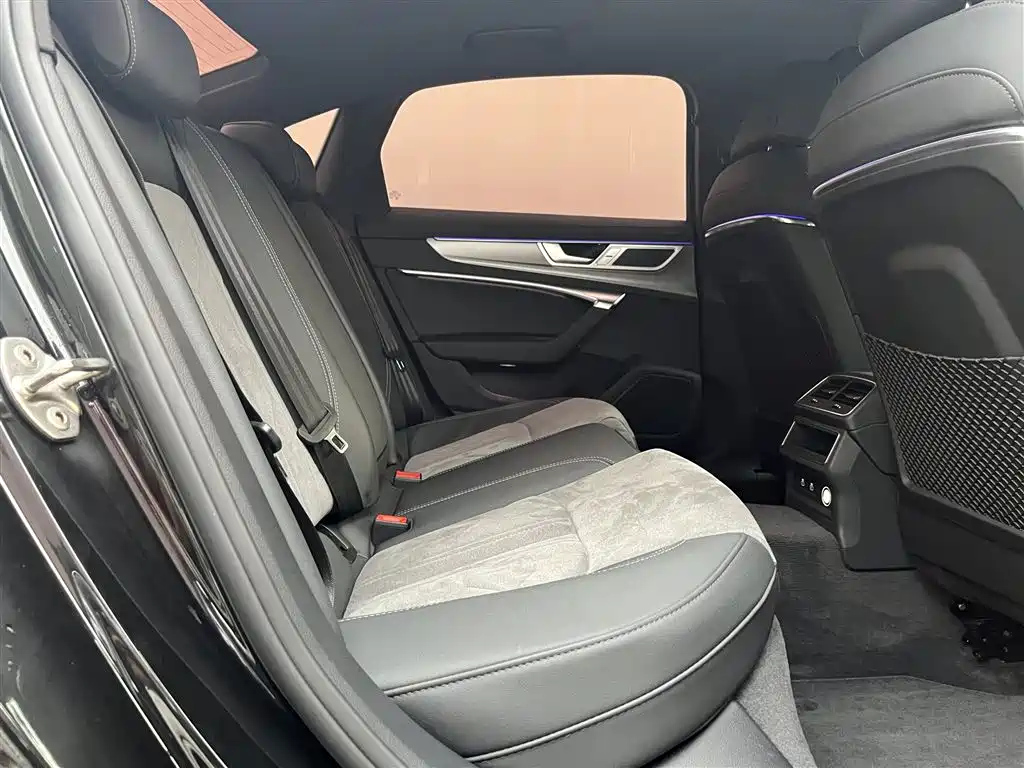 AUDI A6L 2023