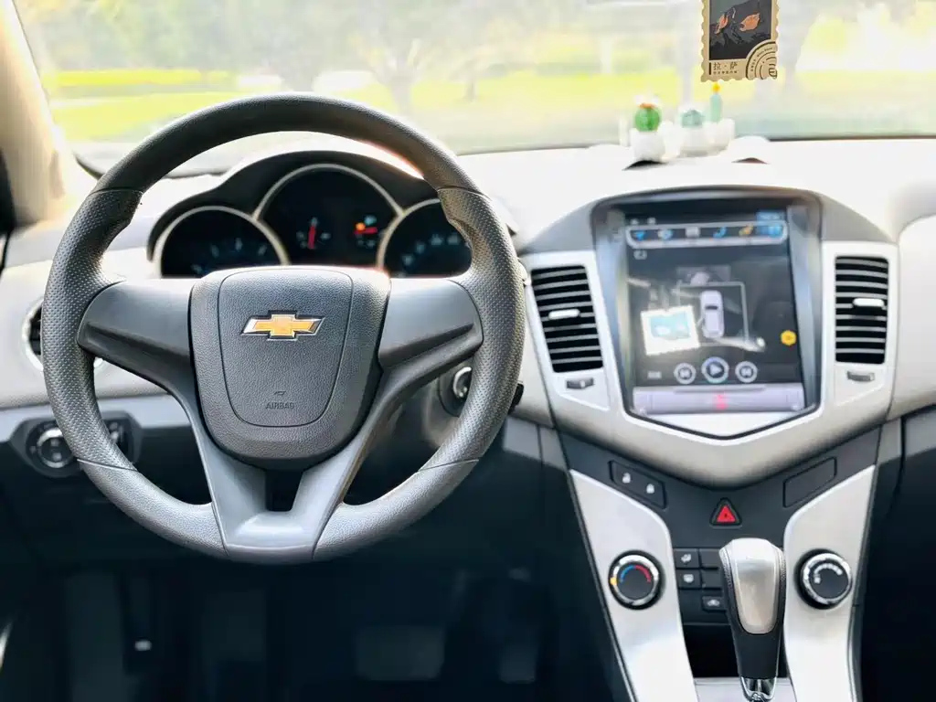 CHEVROLET CRUZE 2014