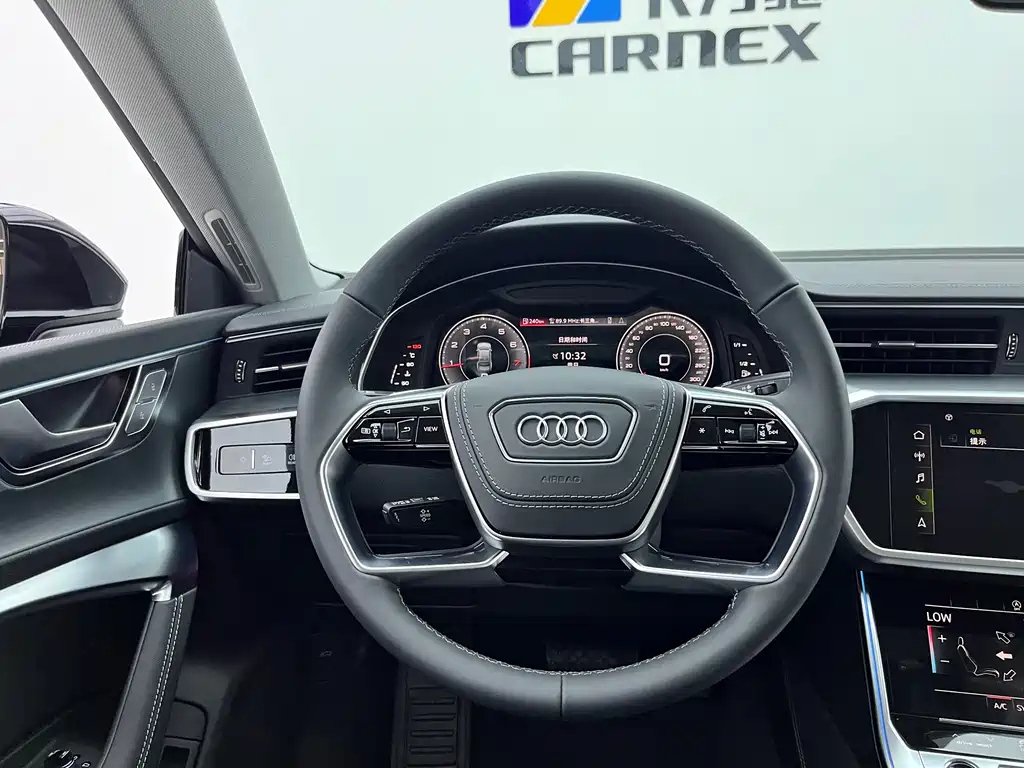 AUDI A7L 2024