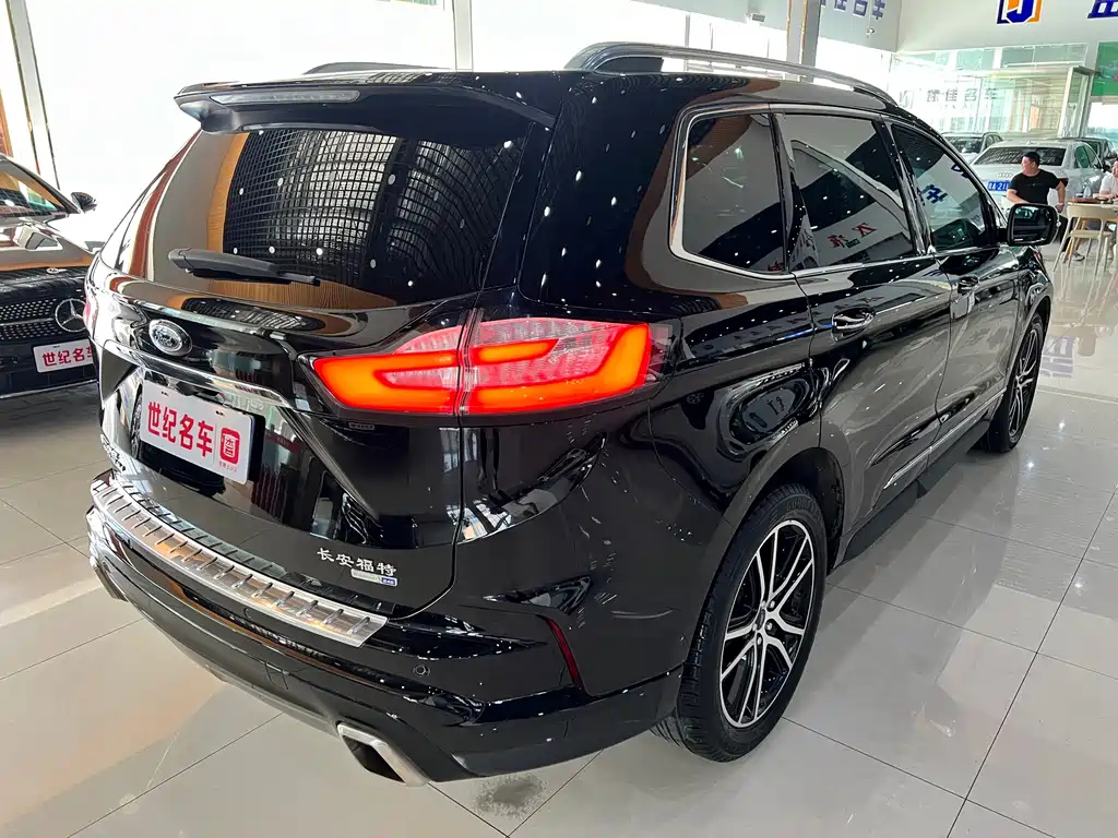 FORD EDGE 2020