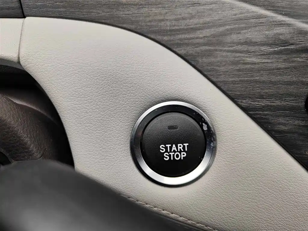 FORD EQUATOR 2023