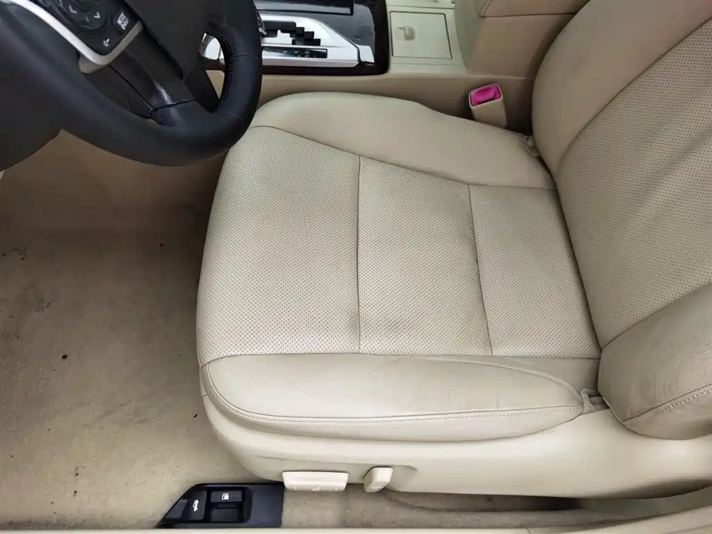 TOYOTA CAMRY 2016