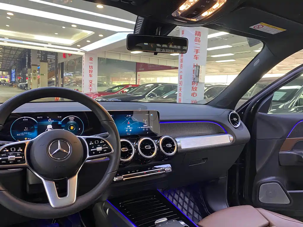 MERCEDES BENZ GLB 2020
