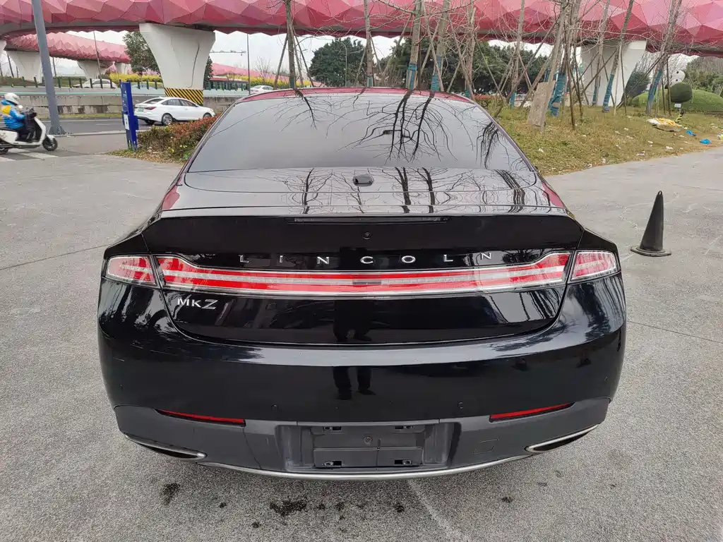 LINCOLN MKZ 2019