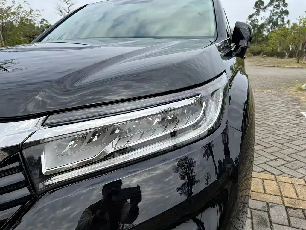 HONDA AVANCIER 2021