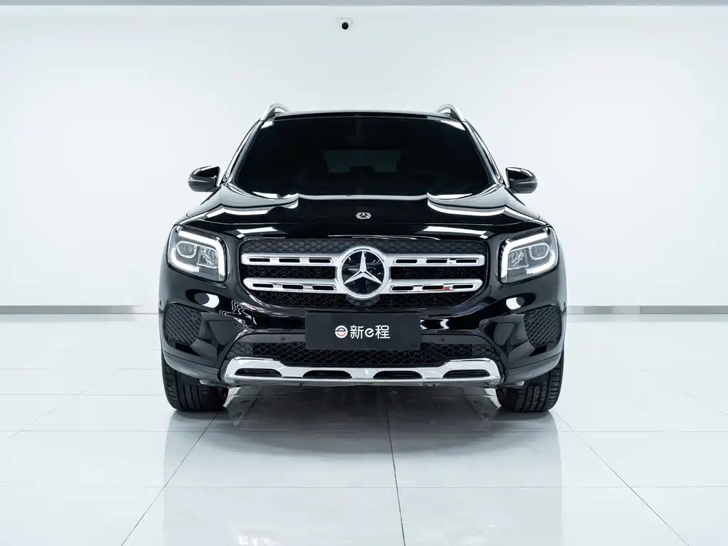 MERCEDES BENZ GLB 2021