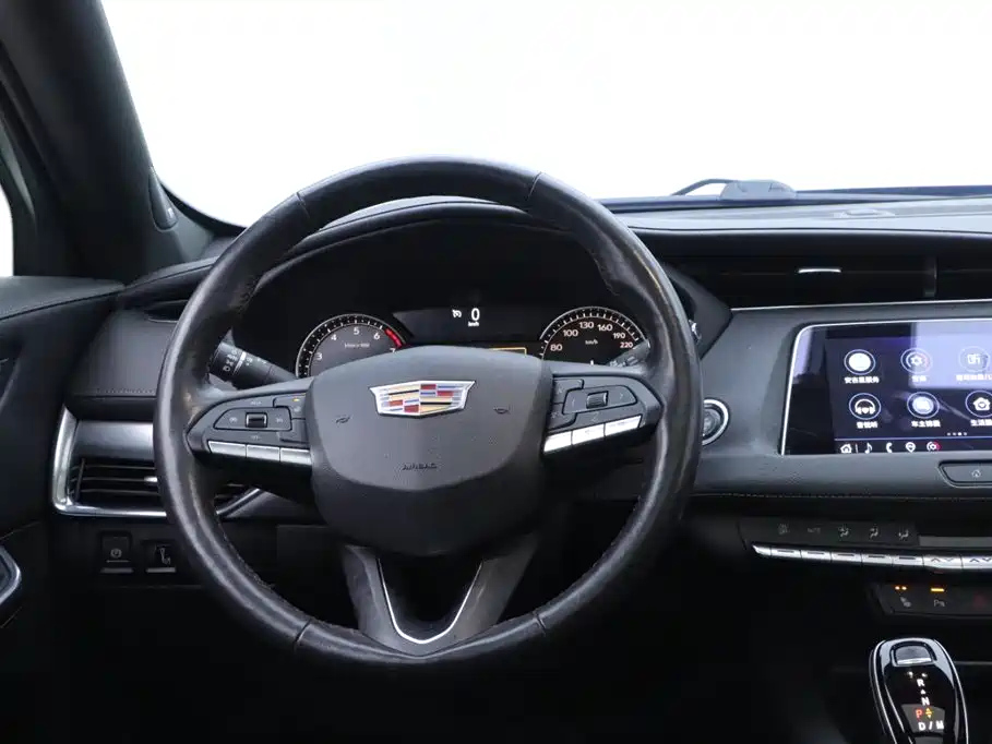 CADILLAC XT4 2021
