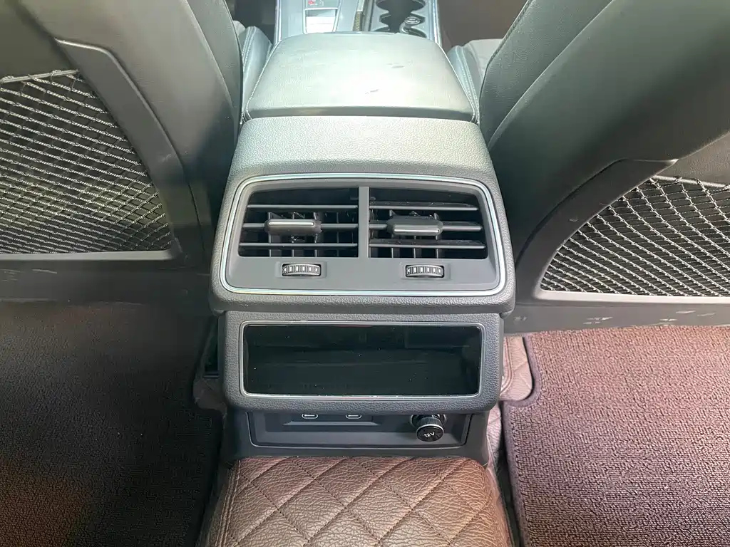 AUDI A6L 2023