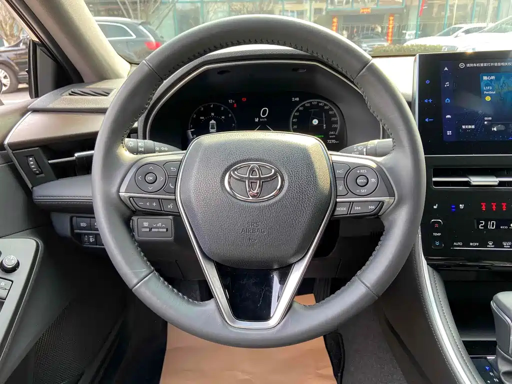 TOYOTA AVALON 2023