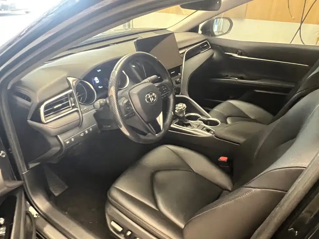 TOYOTA CAMRY 2021