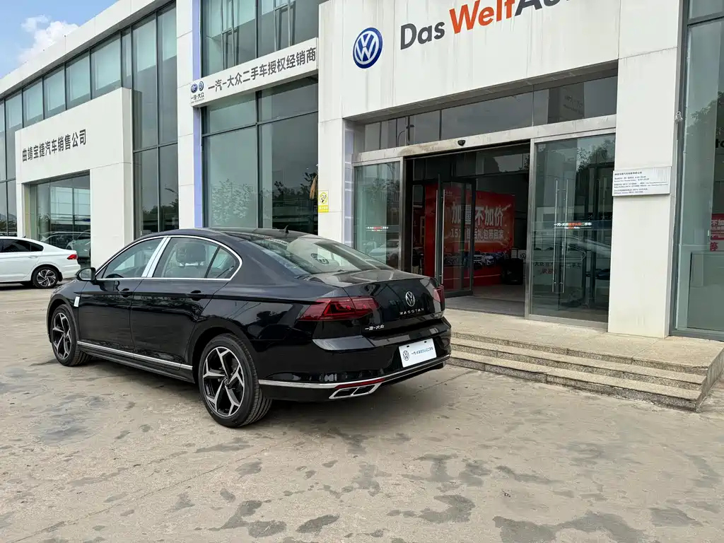 VOLKSWAGEN MAGOTAN 2024