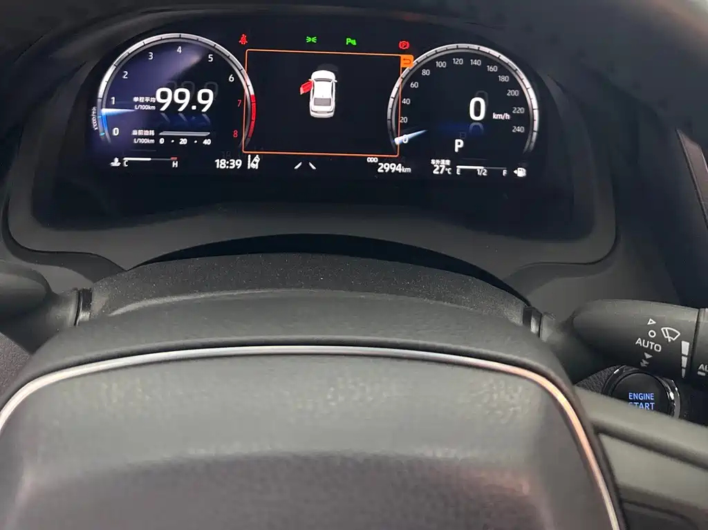TOYOTA CAMRY 2024