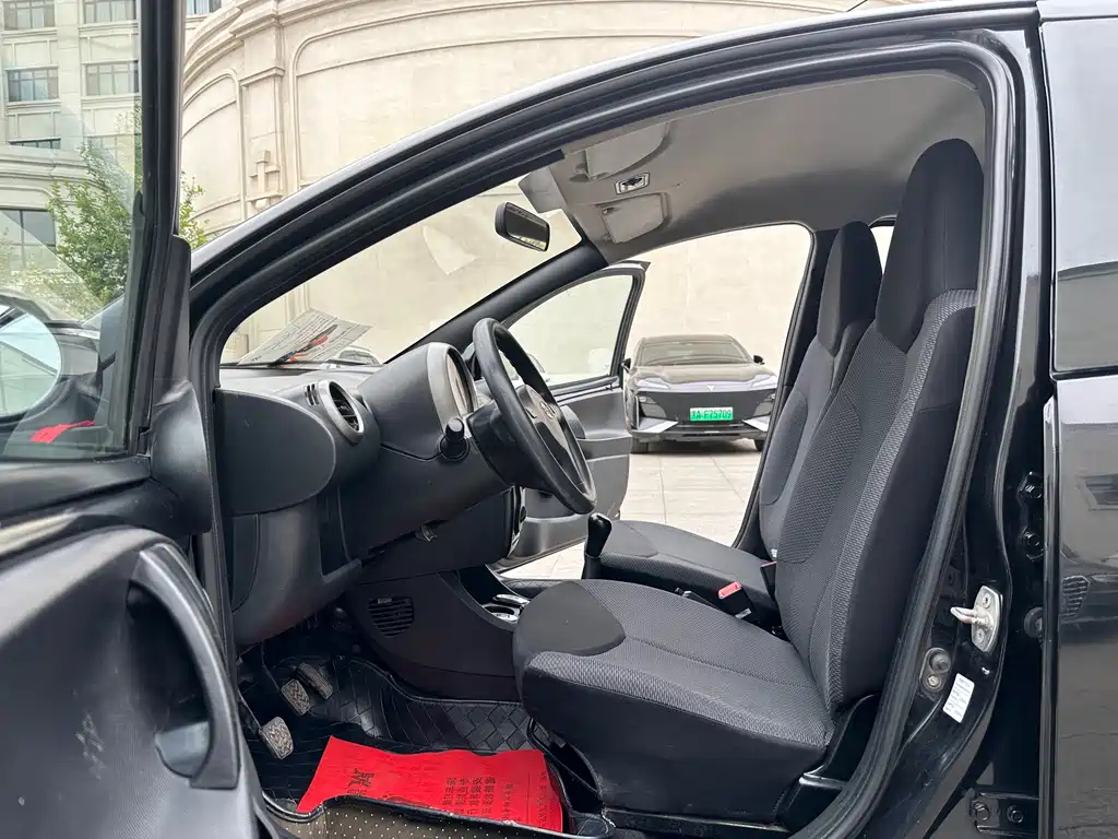 BYD F0 2013