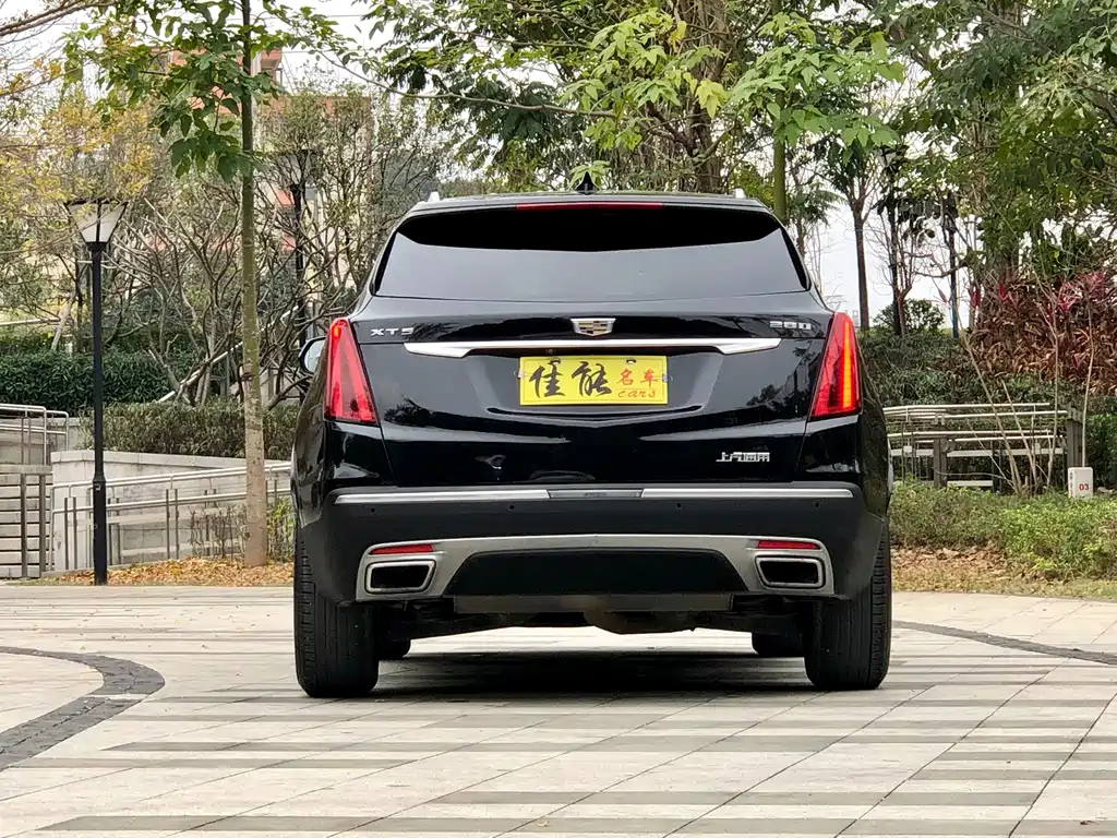 CADILLAC XT5 2020