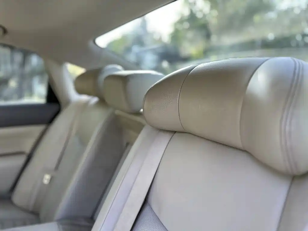 NISSAN TEANA 2012