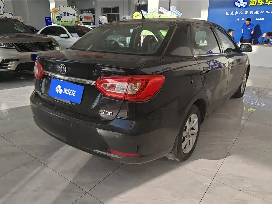 DONGFENG AEOLUS S30 2013