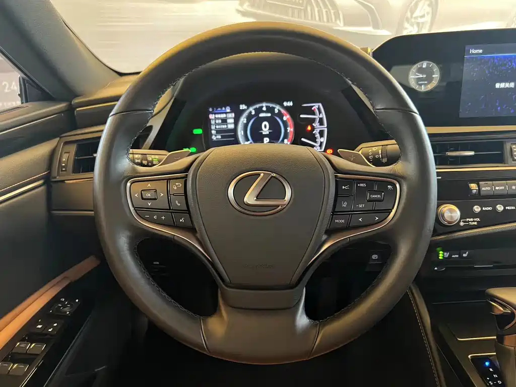 LEXUS ES 2022