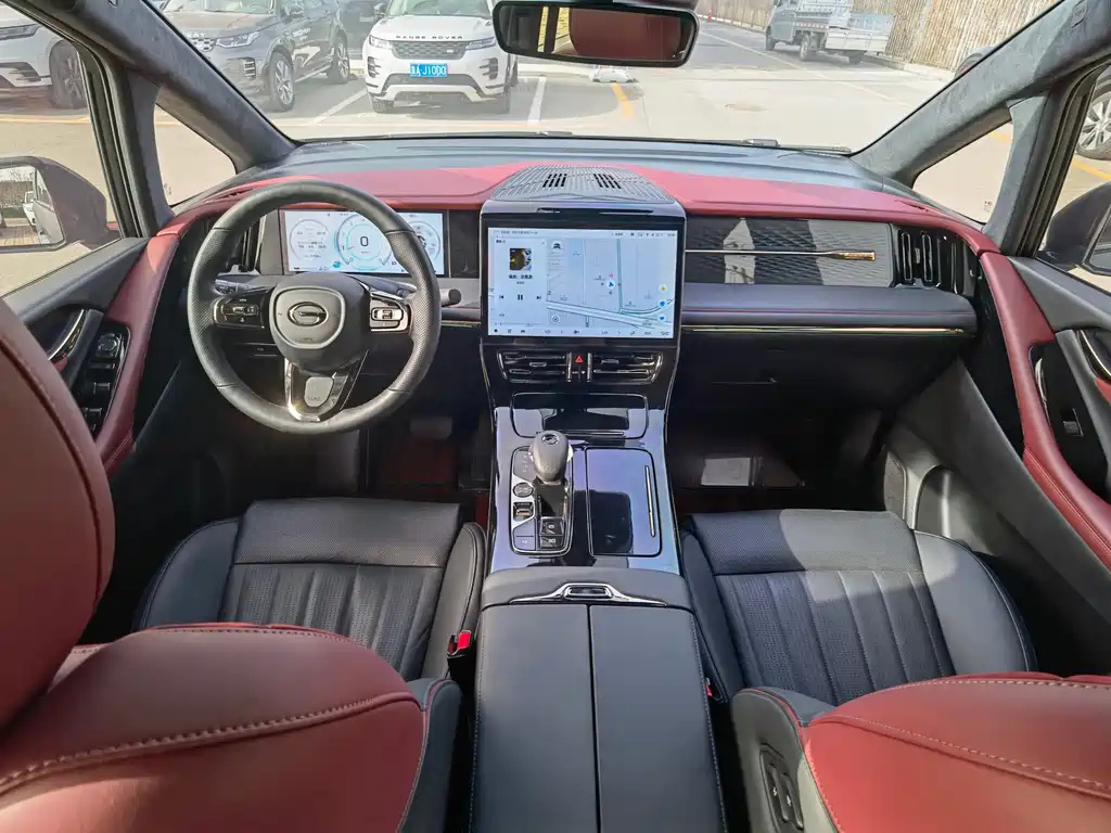 TRUMPCHI M8 2023