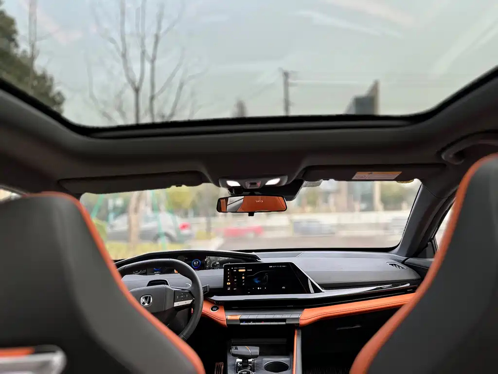 CHANGAN UNI-V 2023