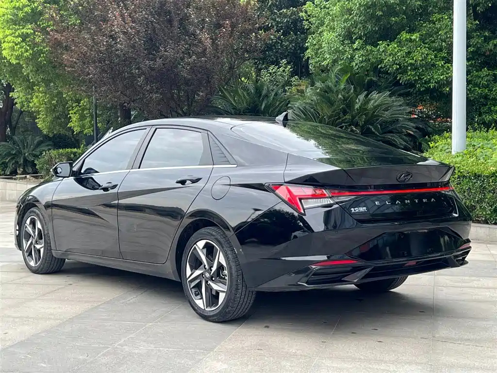 HYUNDAI ELANTRA 2020