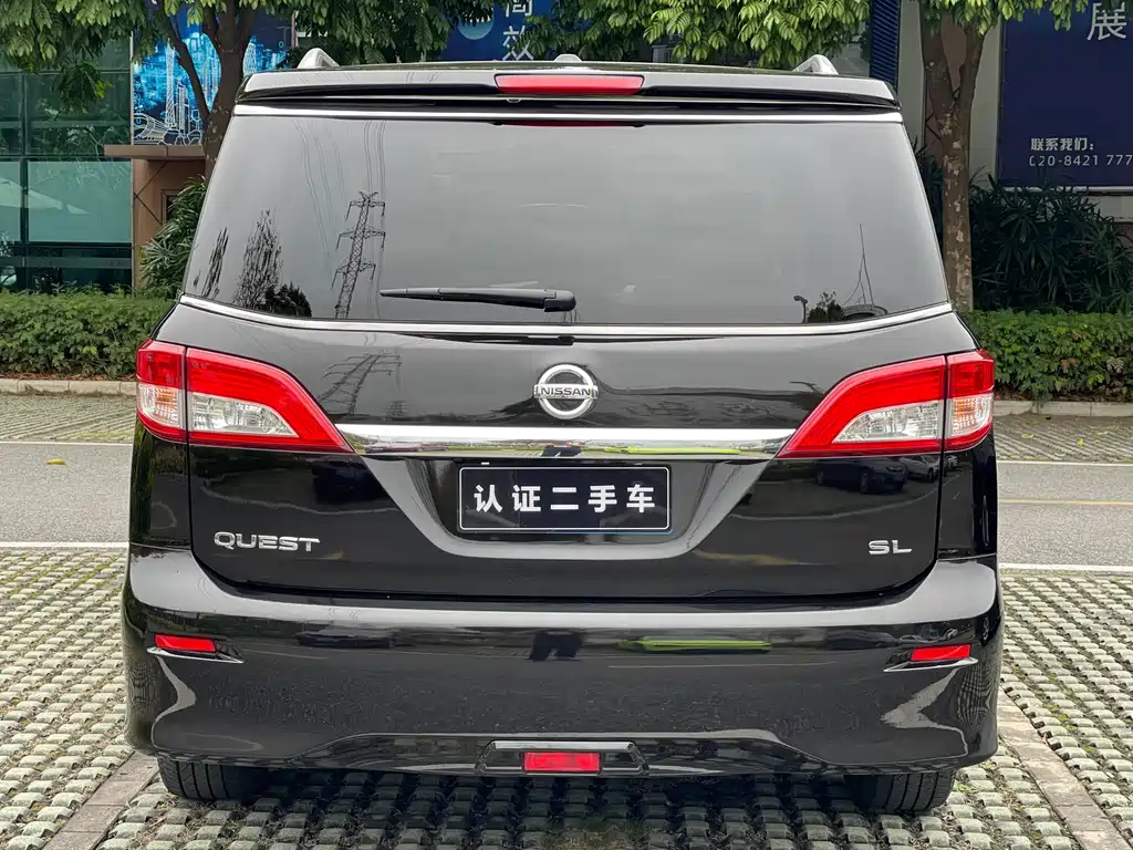 NISSAN QUEST 2014