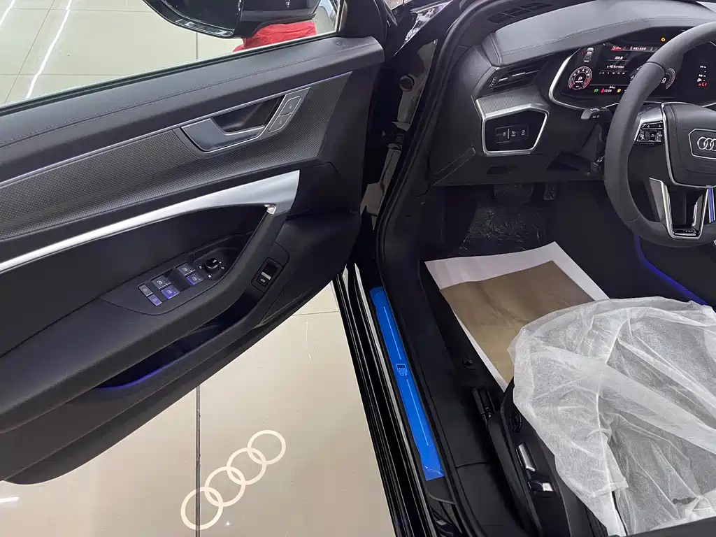 AUDI A6L 2024