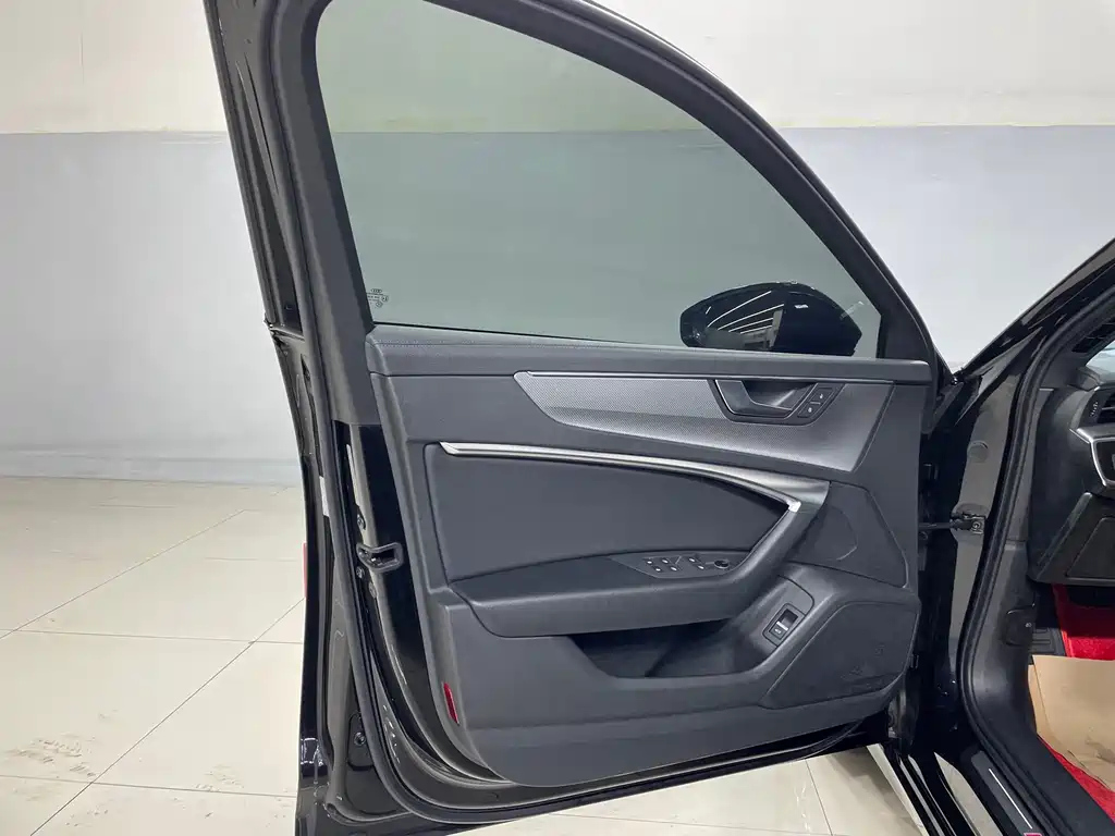 AUDI A6L 2022