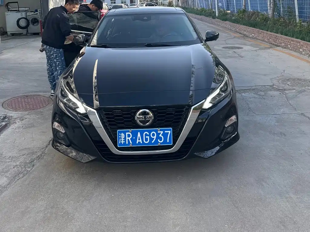 NISSAN TEANA 2021