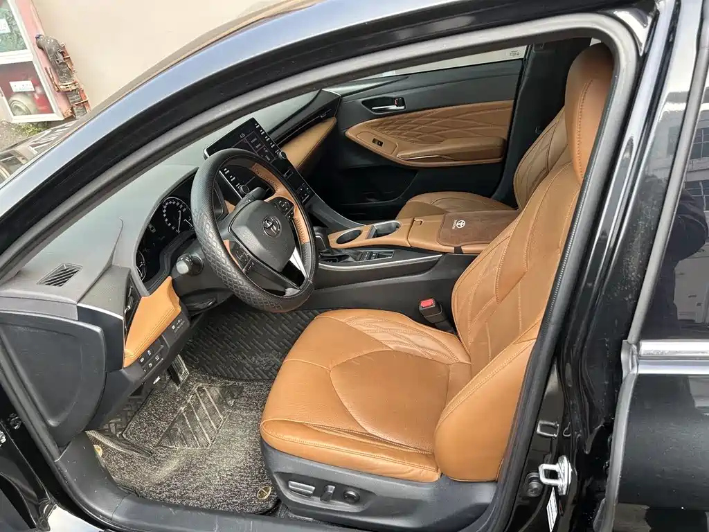 TOYOTA AVALON 2022