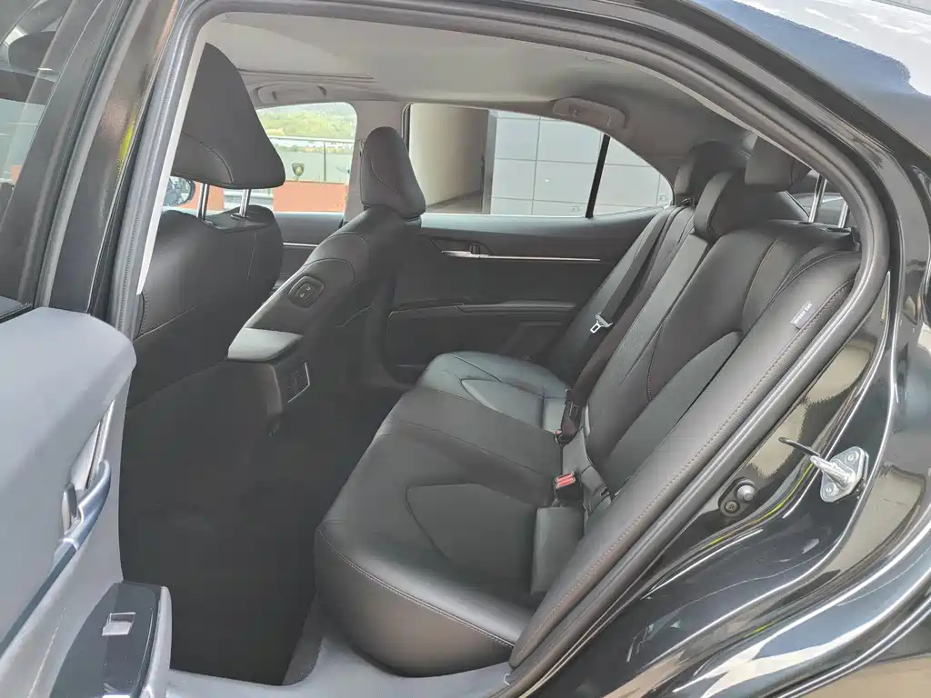 TOYOTA CAMRY 2022