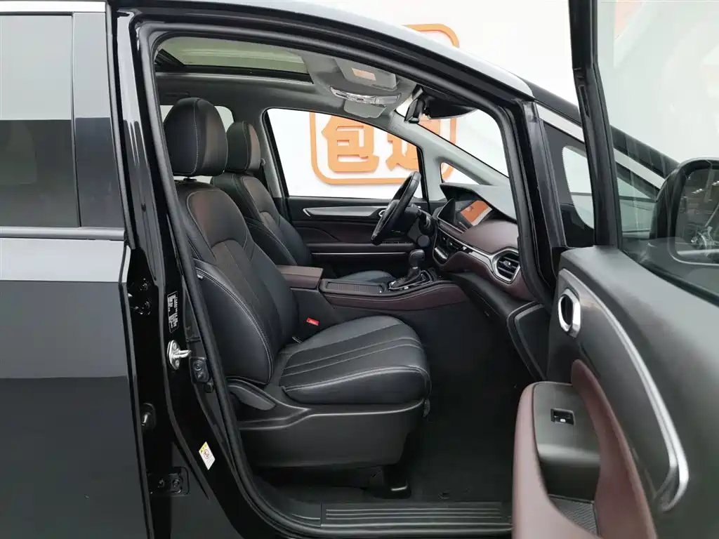 TRUMPCHI M6 2021