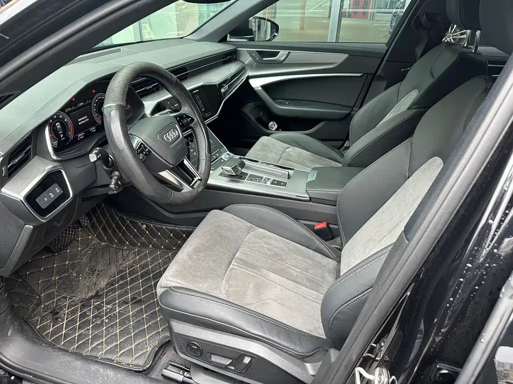 AUDI A6L 2021