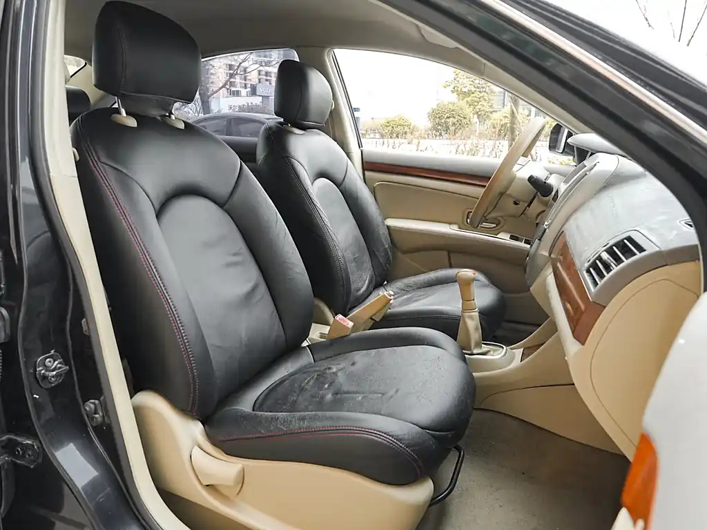 NISSAN SYLPHY 2009