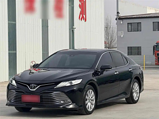 TOYOTA CAMRY 2020