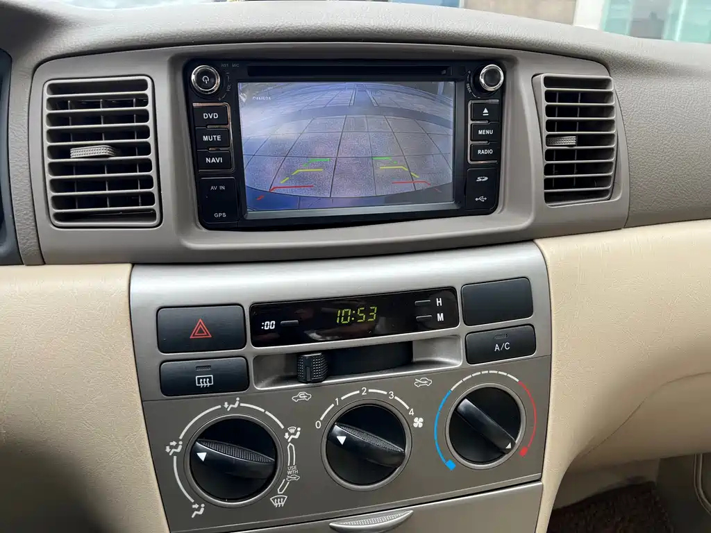 TOYOTA COROLLA 2012