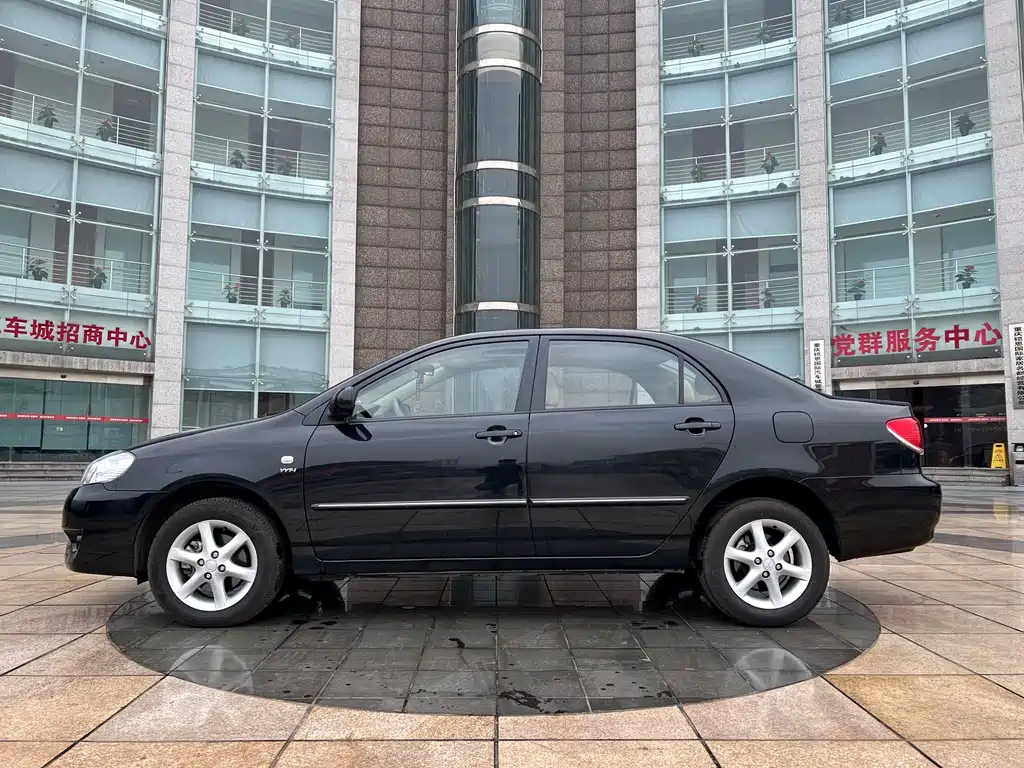 TOYOTA COROLLA 2012