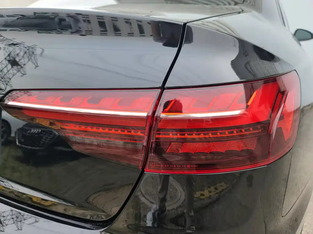 AUDI A4L 2022