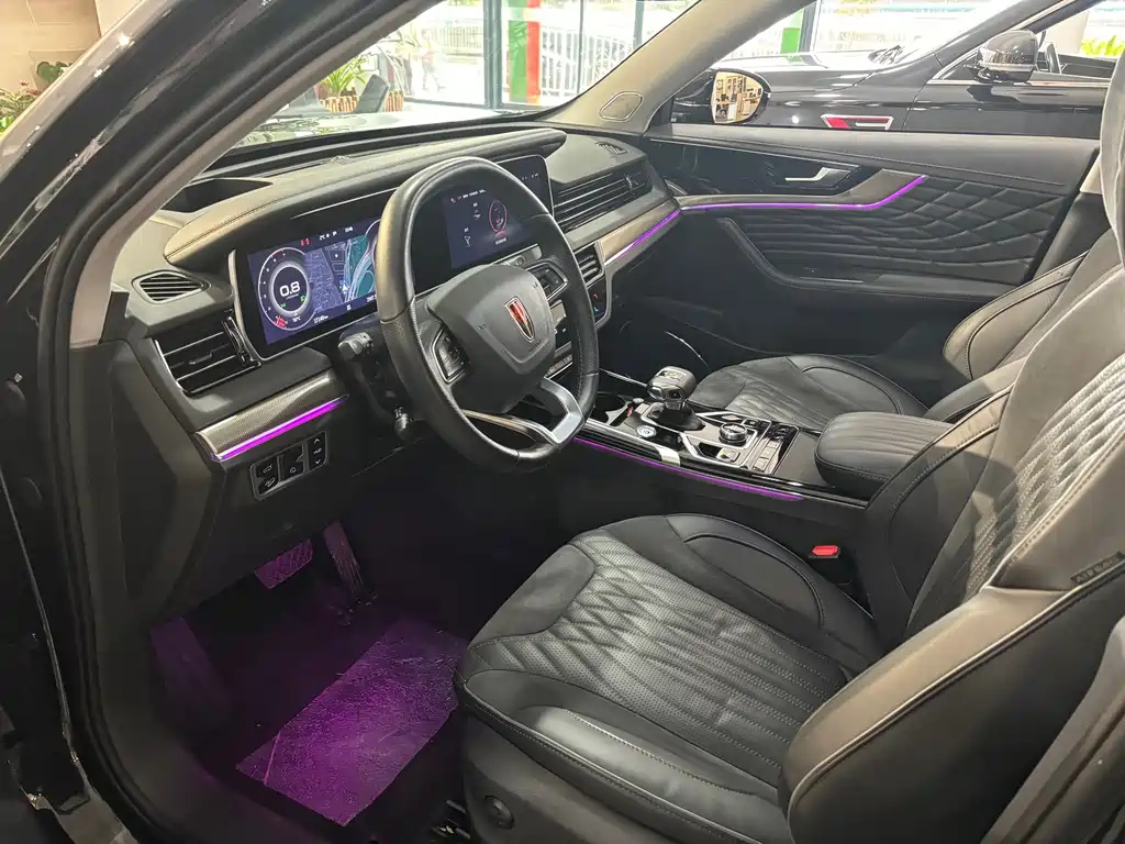 HONGQI HS5 2022