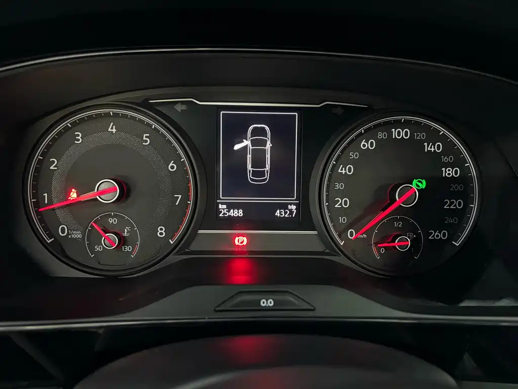 VOLKSWAGEN PASSAT 2021