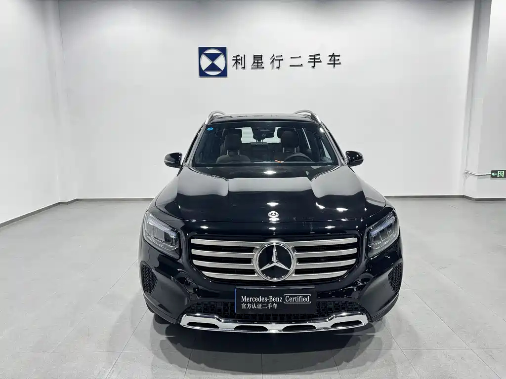 MERCEDES BENZ GLB 2024