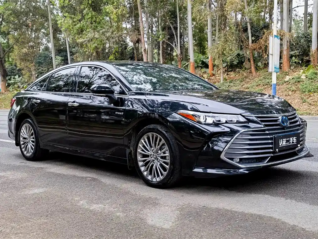 TOYOTA AVALON 2021